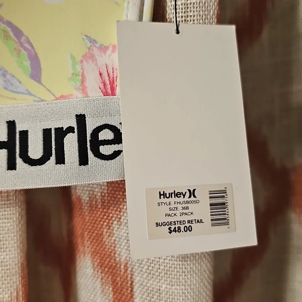 2 Hurley Wire Free Bra - Picture 3 of 5
